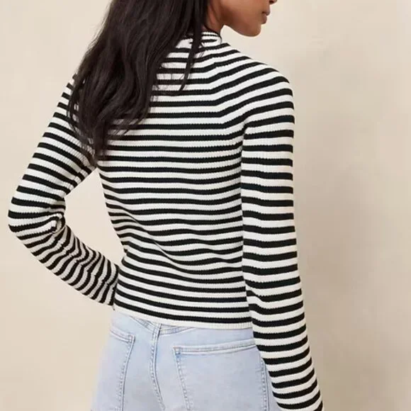 Banana Republic Navy Stripe Ribbed Crew-Neck Pullover Sweater/NWT/M - Picture 3 of 11